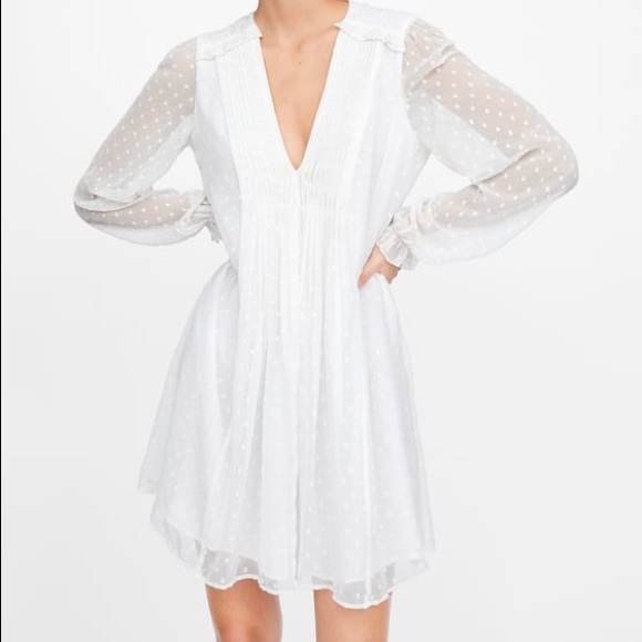 Zara Dresses & Skirts - SWISS DOTTED IVORY DRESS